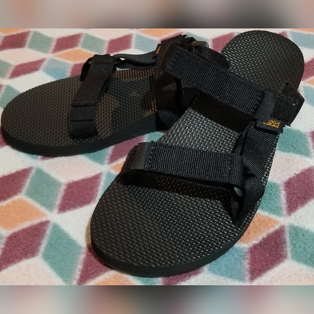 🖤NEW Teva Women's Universal Slide